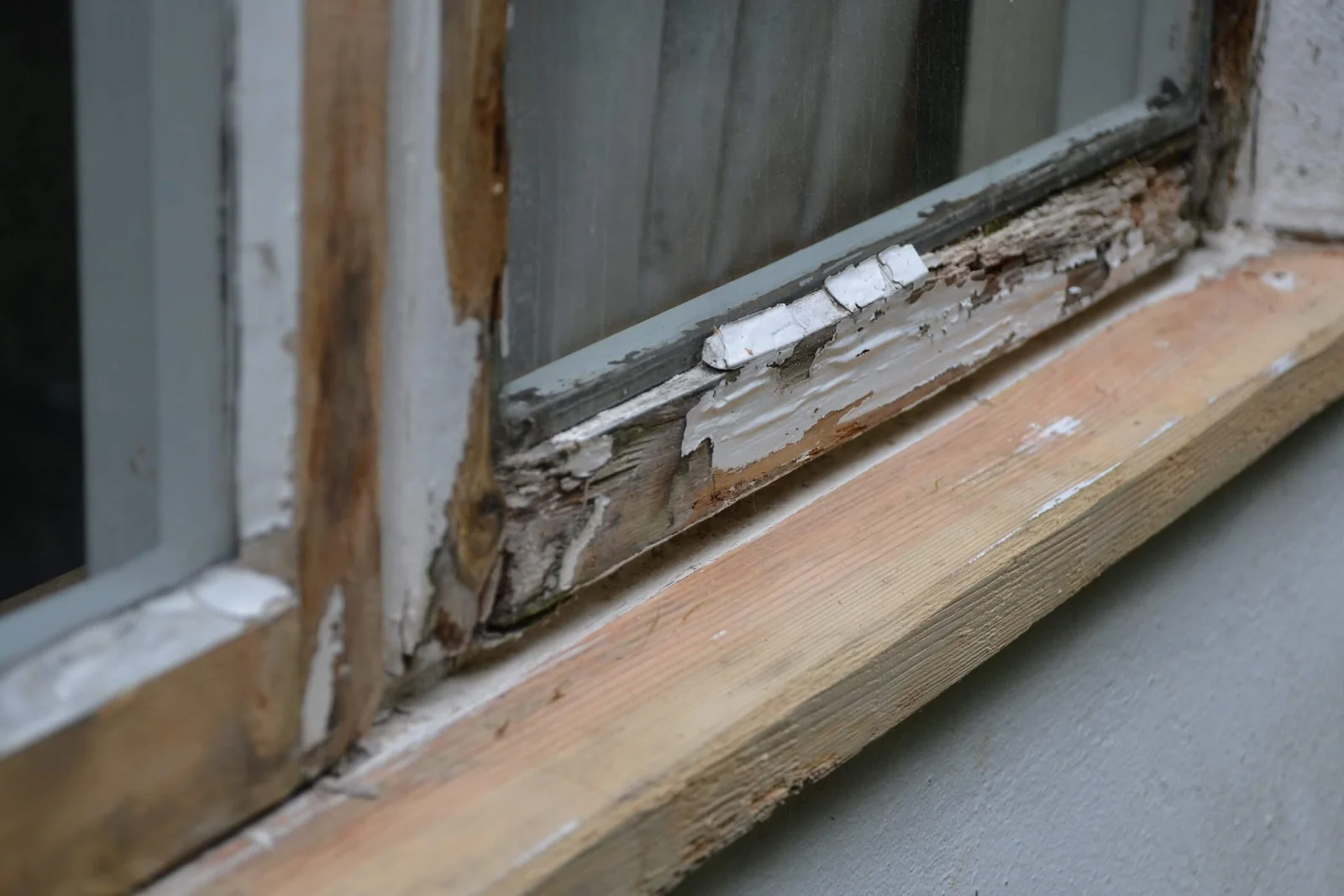 Traditional window putty alternative